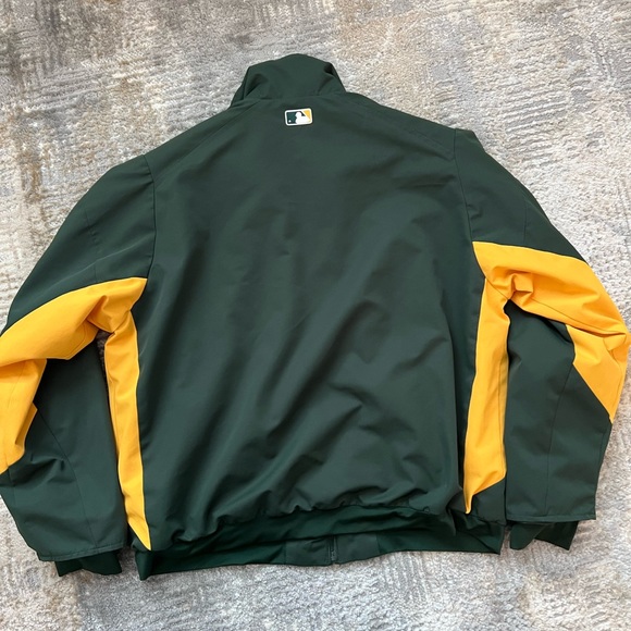Women’s Vintage Oakland Athletics A's Dugout Jacket Size L Authentic Majestic - Picture 4 of 10
